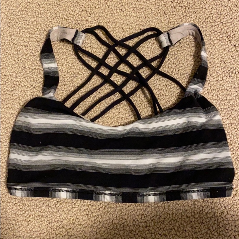 Lululemon free to be wild bra